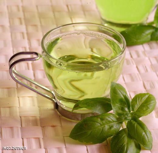 Hvordan lage grønn te. Finne ut hvor mange kopper grønn te du ønsker å gjøre.