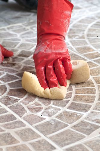 Hvordan du rengjør betonggulv. Finne ut hvilke typer verktøy og rengjøringsmidler må du rense bestemt stil av betong gulv.