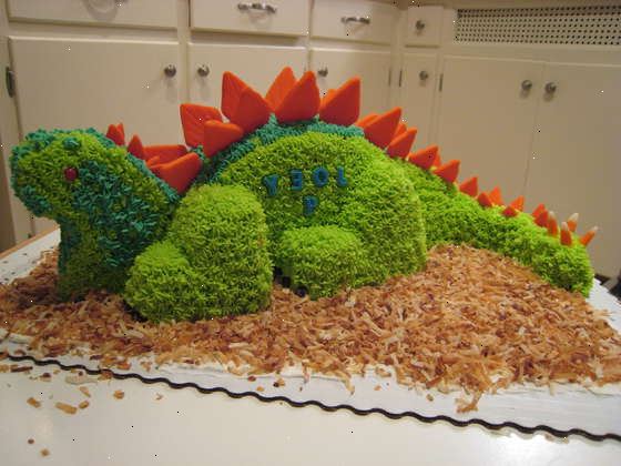 Hvordan lage en 3d dinosaur bursdagskake. Lag to papir maler basert på disse bildene (klikk for å forstørre).