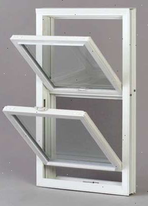Hvordan erstatte gamle doble hang vinduer med vinyl erstatninger. Ta den første rammen.
