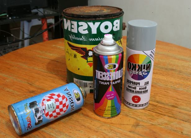 Hvordan du trygt kaste maling. Kontroller etiketten for å se om noen bly eller farlige materialer er i den.